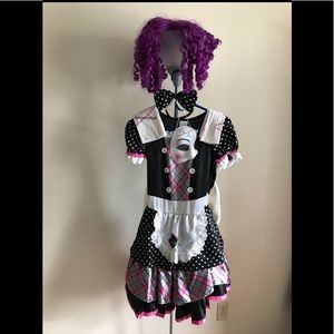 MAJOR SALE ON HALLOWEEN COSTUMES SEND OFFERS!🎊🎊